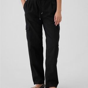GAP Women's Black Jogger Pants